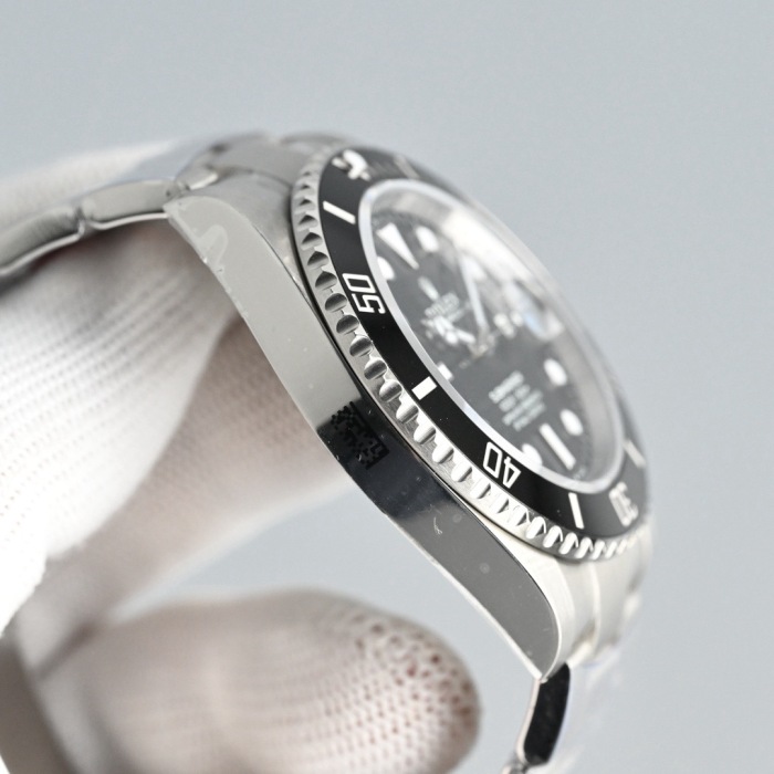 Rolex Submariner 41mm Oystersteel  M126610LN-0001