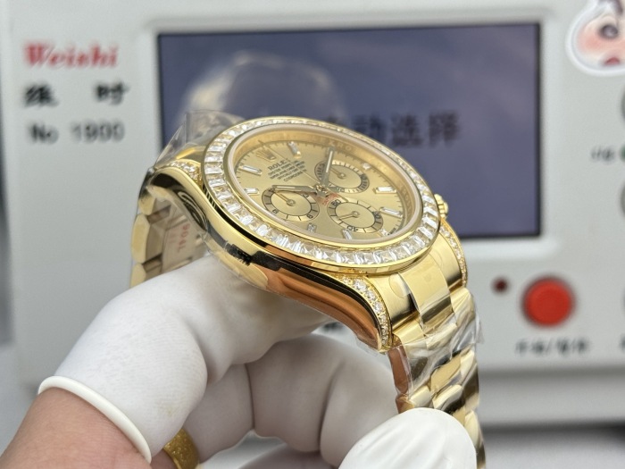 Rolex Cosmograph Daytona Oyster, 40 mm, yellow gold and diamonds M126598TBR-0001