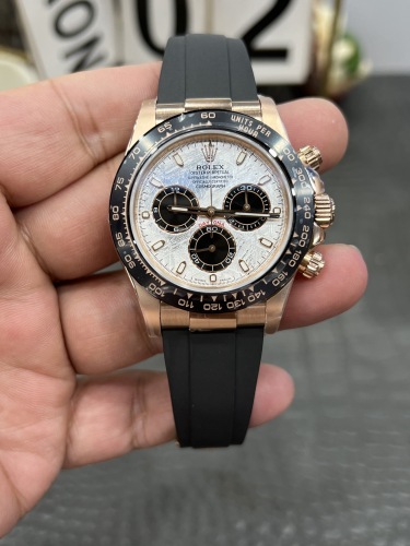 Rolex Cosmograph Daytona Oyster 40mm yellow goldRolex M126518LN-0016