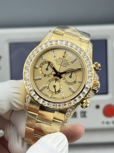 Rolex Cosmograph Daytona Oyster, 40 mm, yellow gold and diamonds M126598TBR-0001