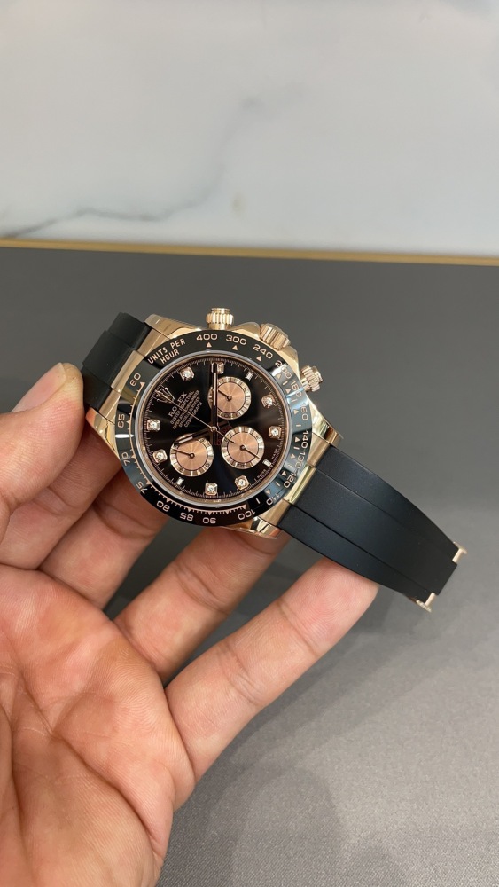 Rolex Cosmograph Daytona Oyster 40mm yellow gold M126518LN-0006