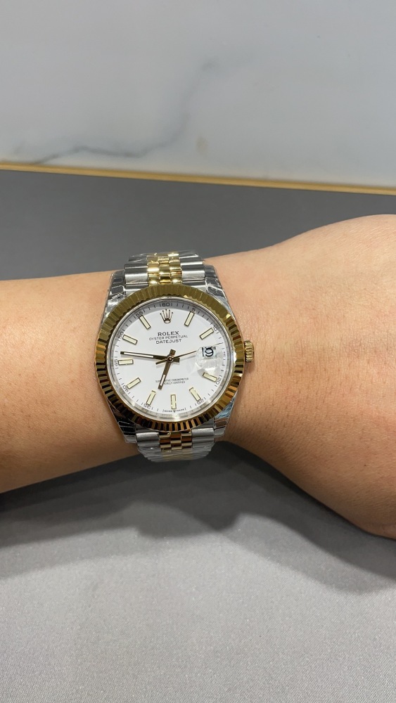 Rolex Datejust 41 Oyster 41mm Oystersteel and yellow gold M126333-0016