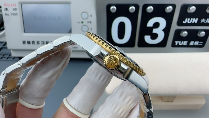 Rolex Submariner 40mm Oystersteel and yellow gold 116613LN-0001