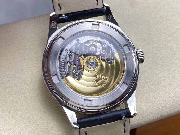 Patek Philippe Complications ref 5147G-001 39mm White Gold