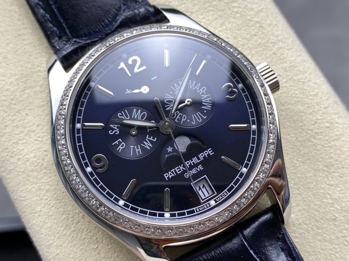 Patek Philippe Complications ref 5147G-001 39mm White Gold