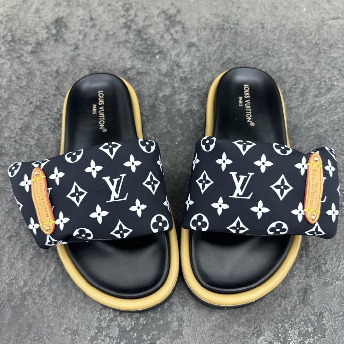 Louis Vuitton 2026ss POOL PILLOW COMFORT Sandals Slippers Size 36-46