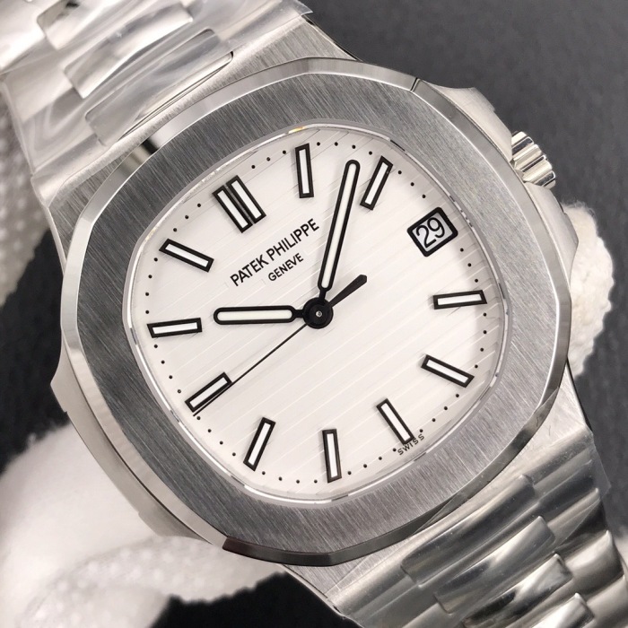 Patek Philippe Nautilus ref 5711/1A‑011 40mm Stainless Steel