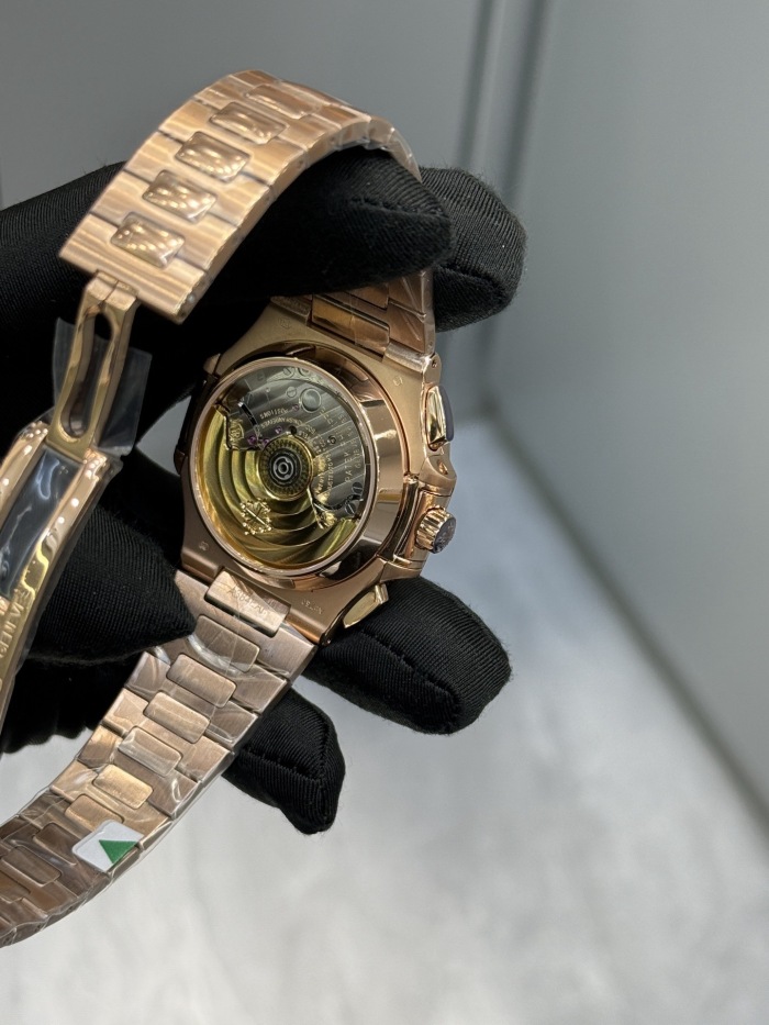 Patek Philippe Nautilus ref 5980/1R‑001 40.5mm Rose Gold