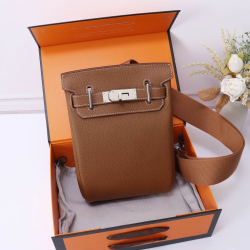 Hermes Hac a Dos 18 Etoupe Shoulder Bags Size 18*8*26cm