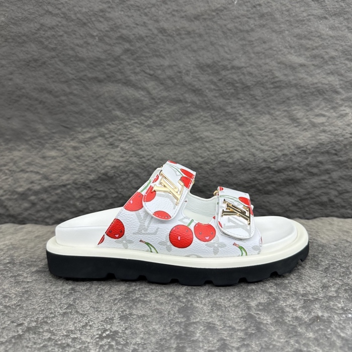 Louis Vuitton 2026ss LV x TM POOL PILLOW COMFORT Sandals Slippers Size 36-41