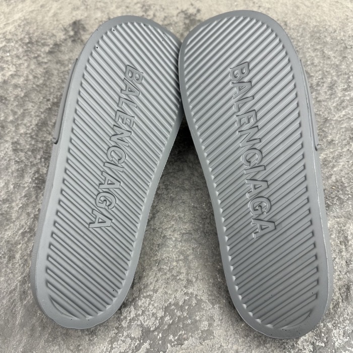 Balenciaga 2026ss POOL CROCS Sandals Slippers Size 36-46