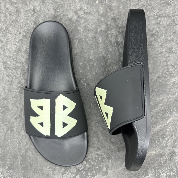 Balenciaga 2026ss POOL CROCS Sandals Slippers Size 36-46