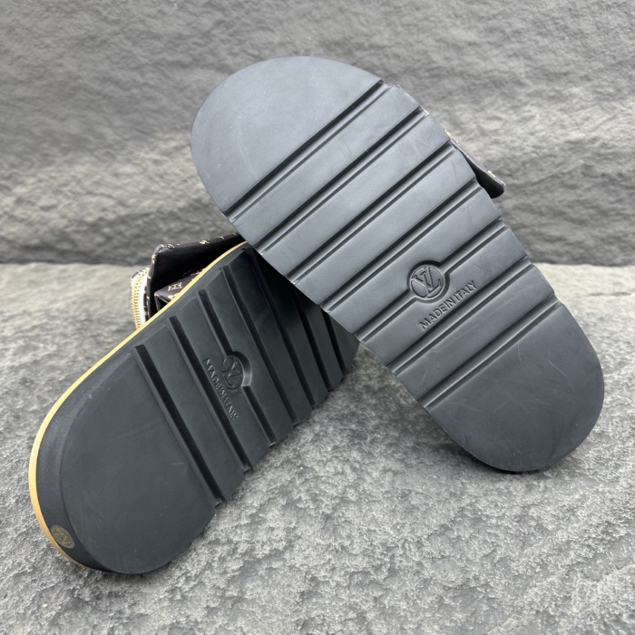 Louis Vuitton 2026ss POOL PILLOW COMFORT Sandals Slippers Size 36-46