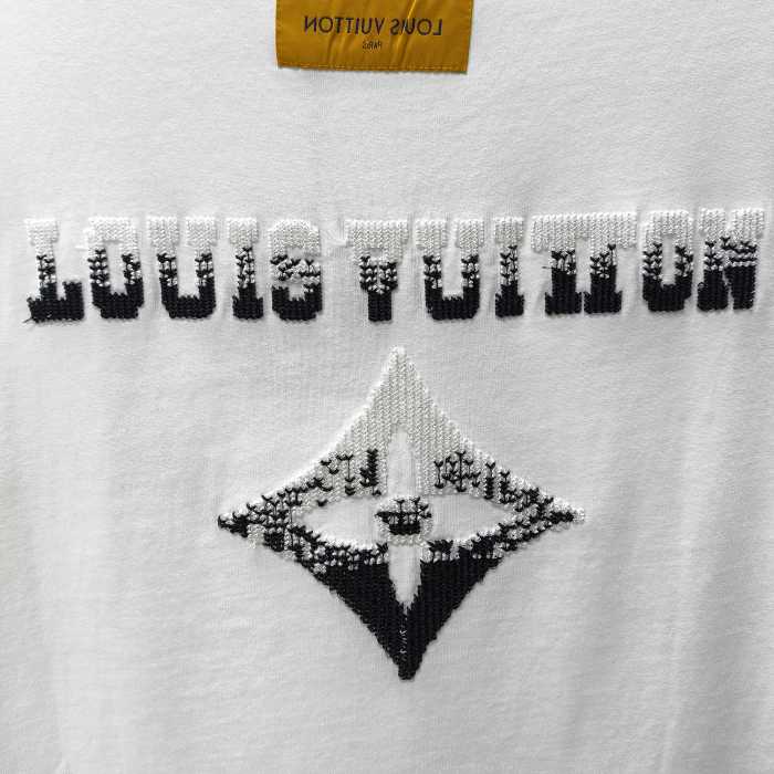 Louis Vuitton 2026ss New T Shirt  Size S-XXL