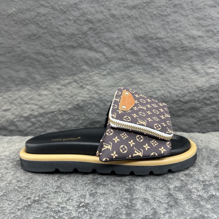 Louis Vuitton 2026ss POOL PILLOW COMFORT Sandals Slippers Size 36-46