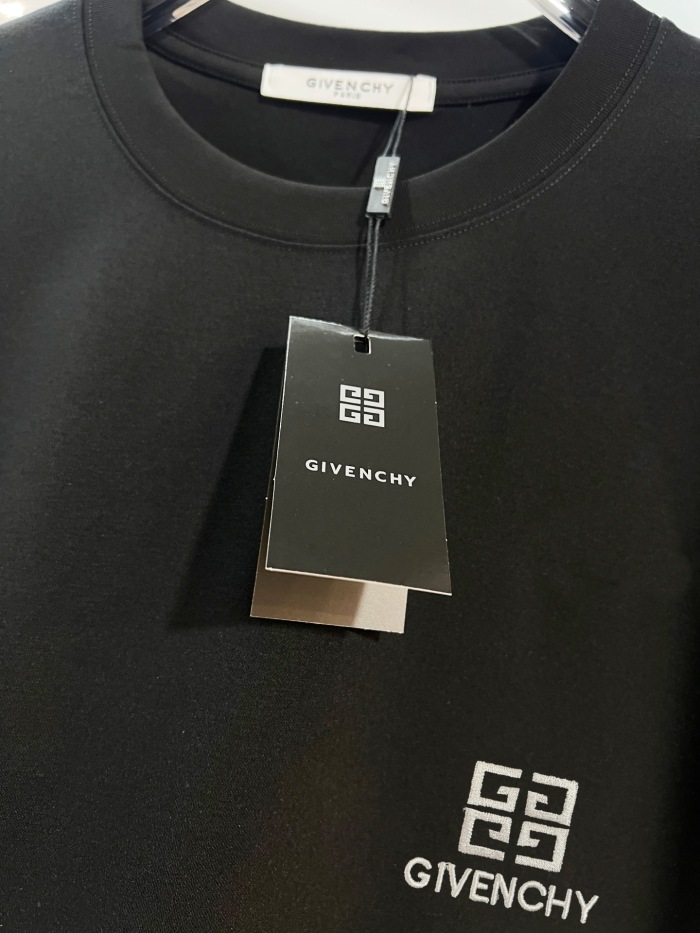Givenchy 2026ss New  T Shirt Size S-XL