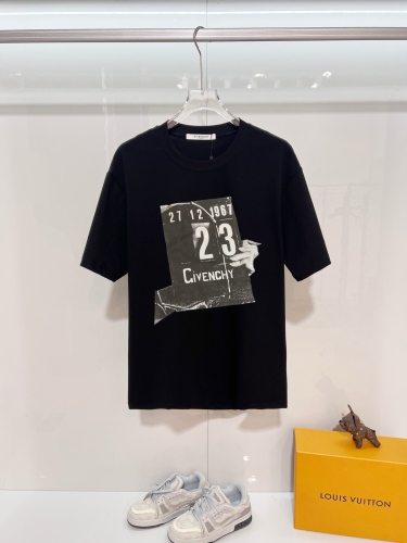 Givenchy 2026ss New  T Shirt Size S-XL