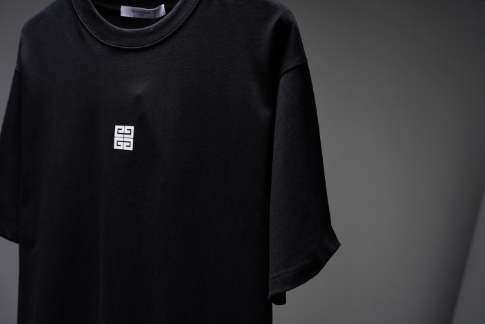 Givenchy 2026ss New T Shirt  Size S-XL
