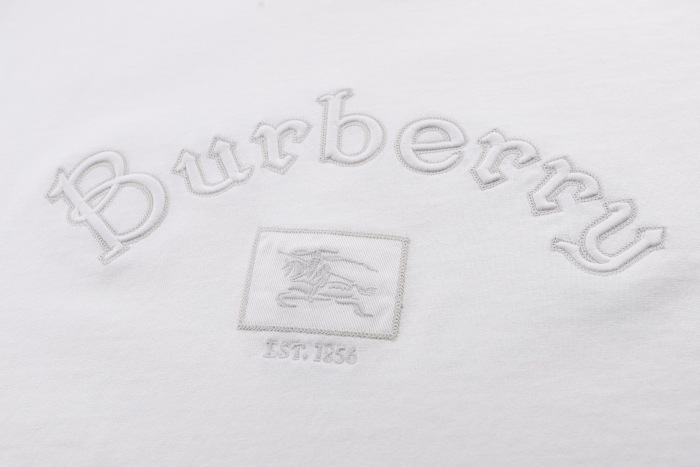 Burberry  2026ss New    T Shirt  Size S-XL