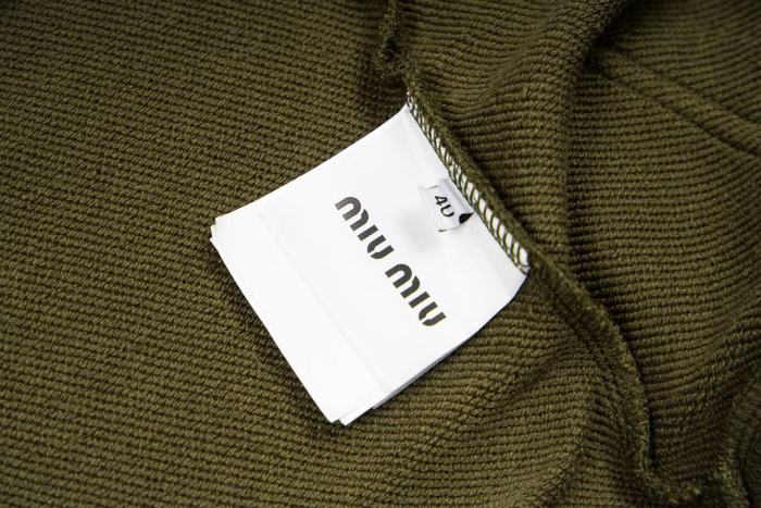 MiuMiu 2026ss New  Sweatshirt Size  38-44