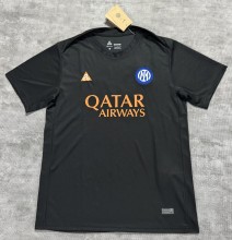 26-27 INT Black Training shirts