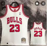 1997‑98 Chicago Bulls Michael Jordan #23 Hardwood Classics Jersey