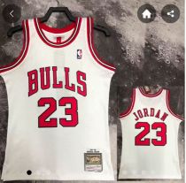 1997‑98 Chicago Bulls Michael Jordan #23 Hardwood Classics Jersey 1997‑98 Chicago Bulls Michael Jordan #23 Hardwood Classics Jersey