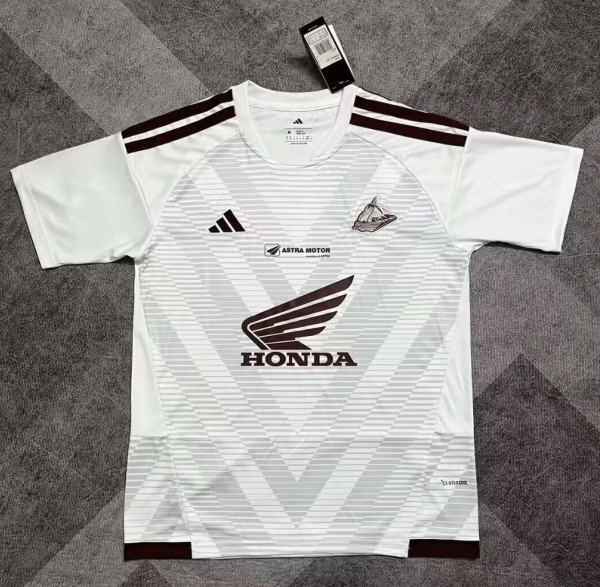 26-27 Makassar Away Fans Soccer Jersey