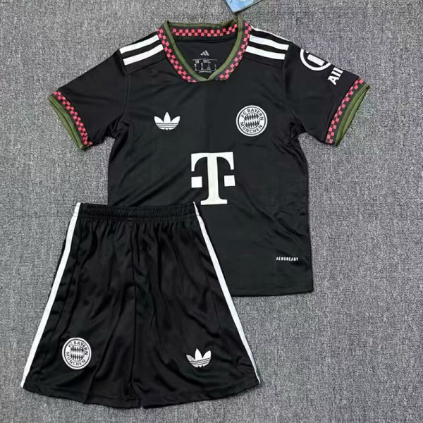 25/26  Bayern Black Special Edition  Kids Soccer Jersey
