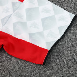 25/26 Man Utd White Team Logo Training Shorts Suit