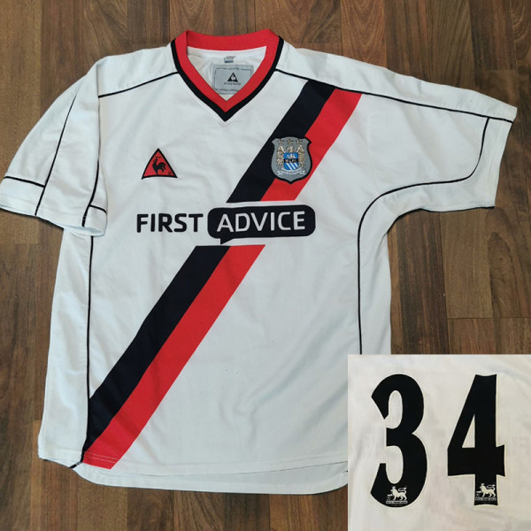 2002/2003 Man City Away Retro Soccer Jersey(带34号)