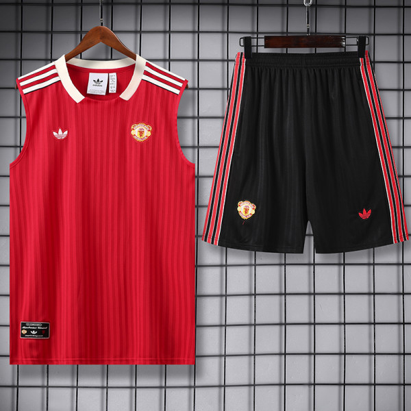 25/26 Man Utd Retro Red Tank top and shorts suit