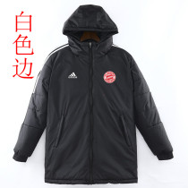 22/23 Bayern Black Hooded Cotton Coat White Edge (白色边) 棉衣