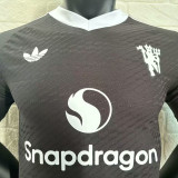 24/25 Man Utd Black Goalkeeper  Player Version Soccer Jersey