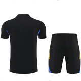 25/26 Man Utd Black  Training Shorts Suit