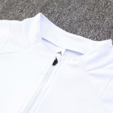 24/25  Italy White Half Pull Tracksuit  (半拉链)