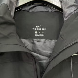 24/25 F700 NK Black Single Layer Windbreaker (连帽冲锋衣）
