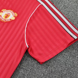 25/26 Man Utd Retro Red Pink Training Shorts Suit