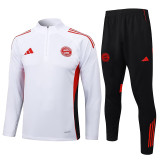 25/26 Bayern  White Half Pull Tracksuit #B2530 (半拉链)