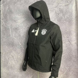 24/25 Bayern Black Assault  Hooded Windbreaker (Y18连帽冲锋衣）