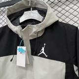 24/25 F702 Jordan Black & White Single Layer Windbreaker (连帽冲锋衣）