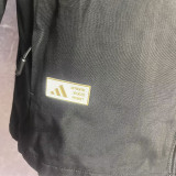 24/25 Bayern Black Assault  Hooded Windbreaker (Y18连帽冲锋衣）