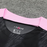 24/25 PSG Black Pink Shoulders Training Shirts(黑色粉肩）