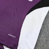 25/26 Man Utd Purple Half Pull Tracksuit胸前广告  (半拉链)
