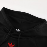 24/25 Man Utd Black Retro Edition Hooded  Tracksuit(袖红白相间）