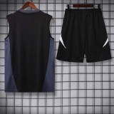 24/25 Man Utd BlackTank top and shorts suit