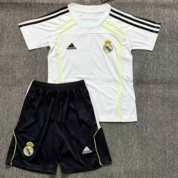 25/26 RMA Retro white  Kids T-shirt