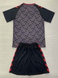 24/25 Sunderland Black Goalkeeper Kids Soccer Jersey