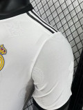25/26 RMA  Team Logo Special Edition White Player Version Soccer Jersey(圆领）