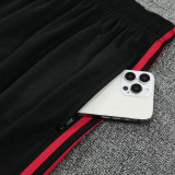 25/26  Bayern White  Training Short Suit (蓝红小边线）